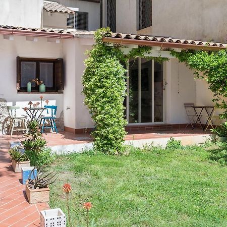 Bed&Book Giusino Bed and Breakfast Palermo Esterno foto