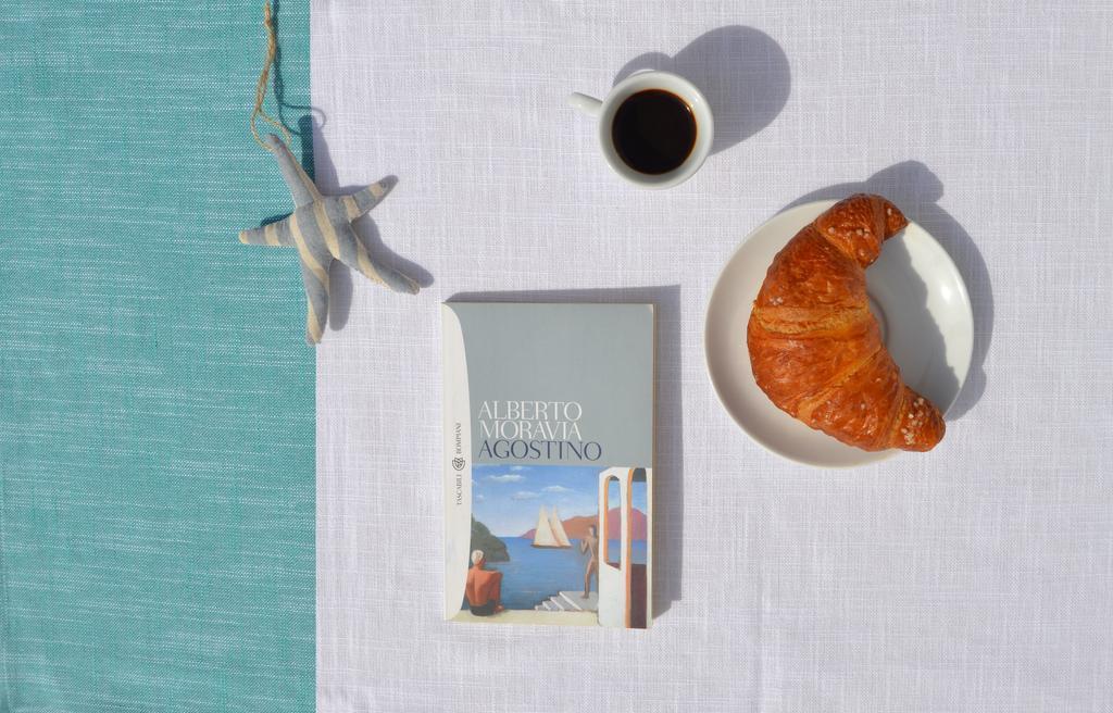 Bed&Book Giusino Bed and Breakfast Palermo Esterno foto