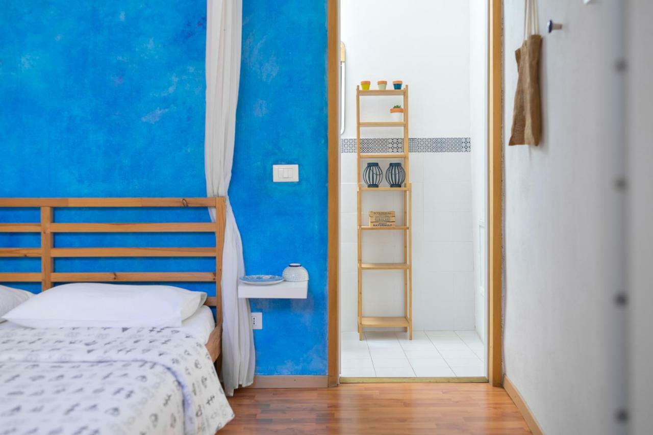 Bed&Book Giusino Bed and Breakfast Palermo Esterno foto