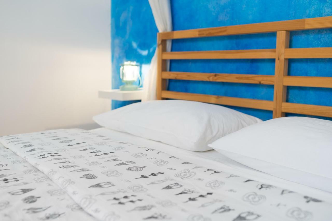 Bed&Book Giusino Bed and Breakfast Palermo Esterno foto