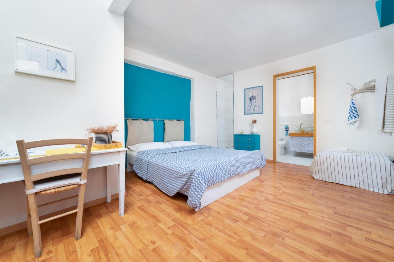 Bed&Book Giusino Bed and Breakfast Palermo Esterno foto